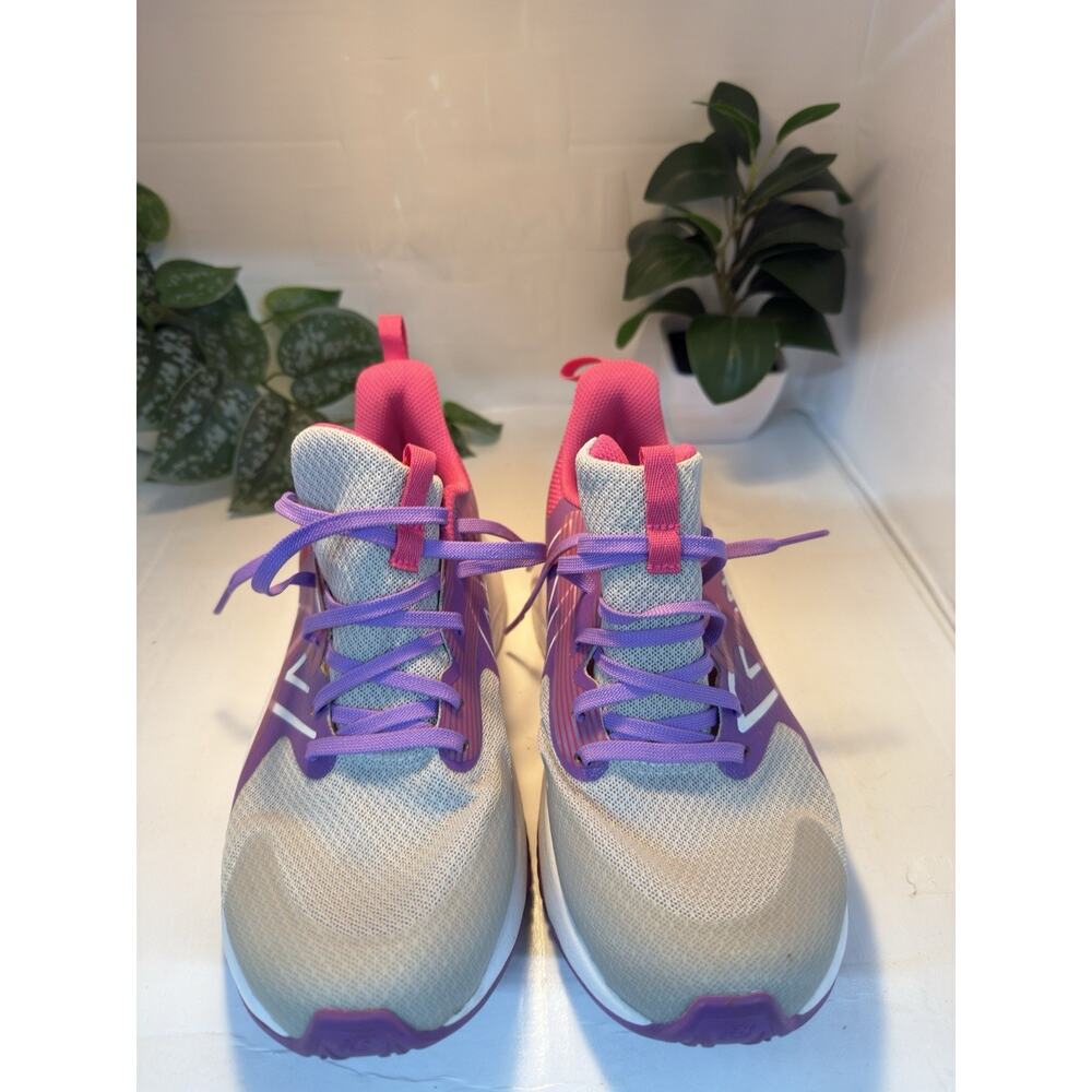 New Balance Rave Run V2 Girls Size 7 Pink/purple/gray Running Shoe PKRAVGP2